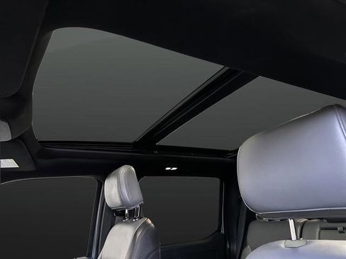 Certified 2024 Ford F150 Lightning Lariat image 7