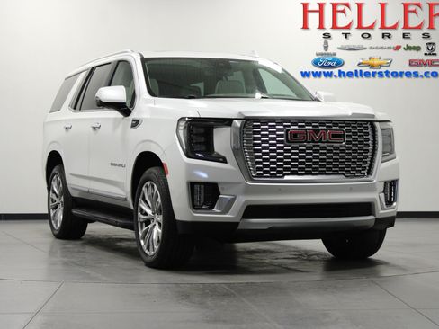 Used 2024 GMC Yukon Denali AWD/4WD image 1