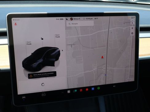 Used 2024 Tesla Model Y Long Range AWD/4WD image 25