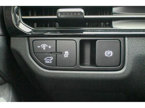 New 2026 Kia Sportage EX w/ EX Panorama Roof Package image 23