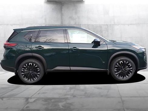 New 2026 Nissan Rogue SV AWD/4WD image 5