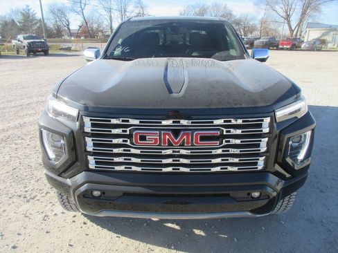 New 2026 GMC Canyon Denali image 12