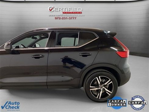 Used 2025 Volvo XC40 B5 Core image 85