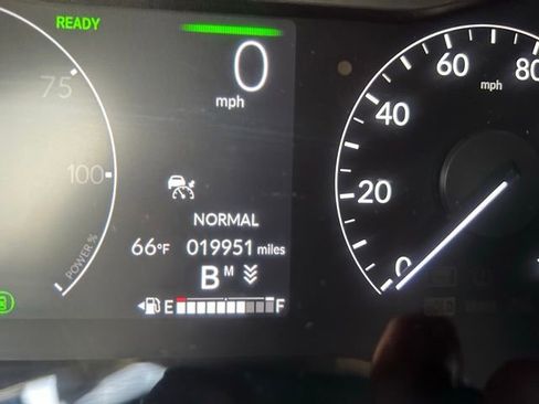 Used 2024 Honda CR-V Sport Touring image 19