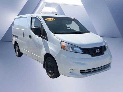 Used 2021 Nissan NV200 S FWD image 2