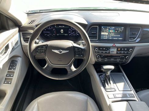 Used 2018 Genesis G80 3.8 w/ Option Group 02 image 12