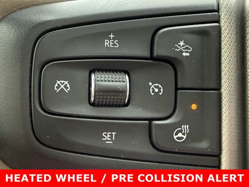 Used 2021 GMC Yukon Denali w/ Denali Premium Package AWD/4WD image 22