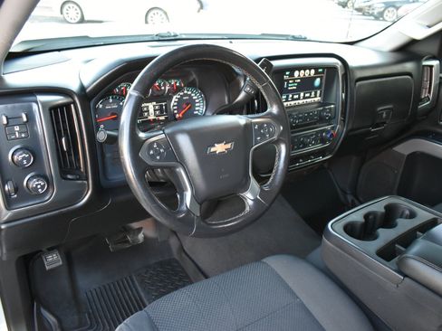 Used 2018 Chevrolet Silverado 1500 LT w/ All Star Edition image 10