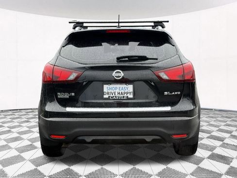 Used 2017 Nissan Rogue Sport SL w/ SL Premium Package image 12