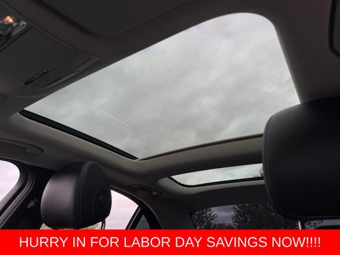 Used 2017 Mercedes-Benz C 300 4MATIC Sedan image 12