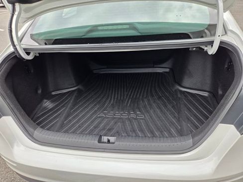 Used 2023 Honda Accord LX image 14