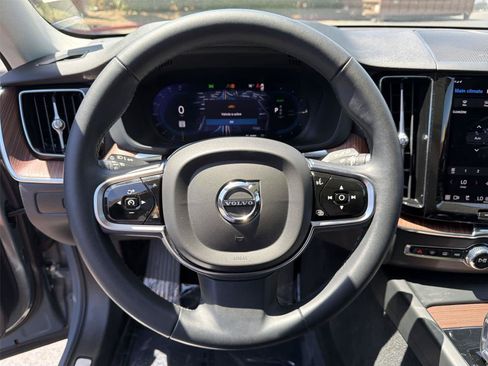 Used 2023 Volvo XC60 T8 Plus w/ Climate Package AWD/4WD image 16
