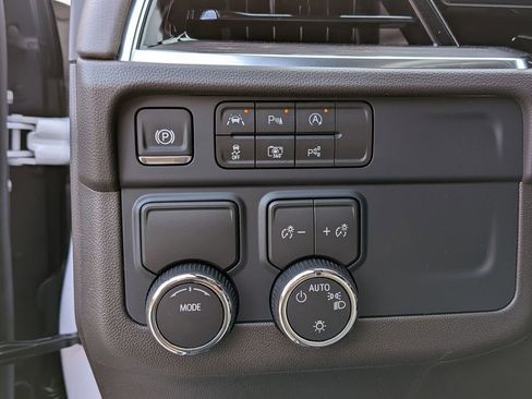 New 2026 Chevrolet Tahoe LS image 16