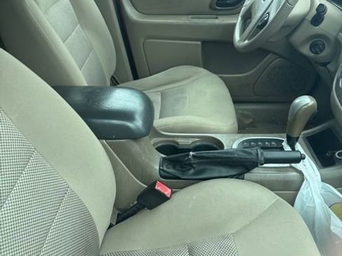 Used 2006 Ford Escape XLT AWD/4WD image 17