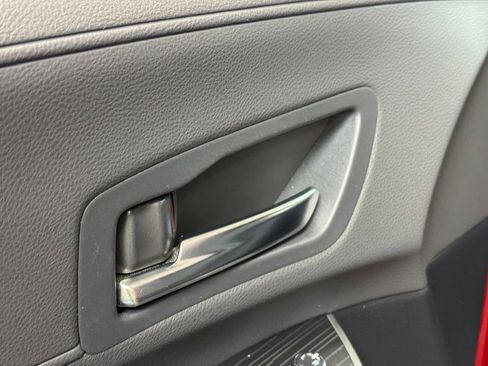 Used 2021 Toyota Sienna XSE FWD image 9