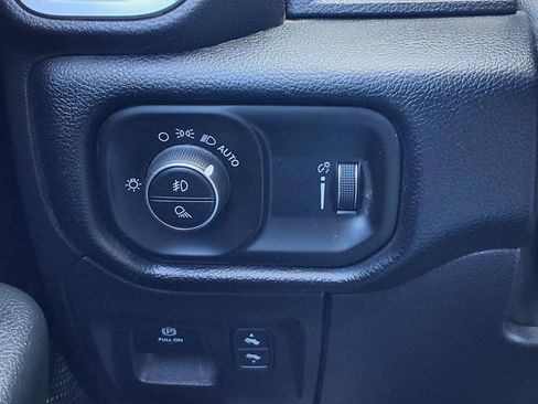 Used 2021 RAM 1500 Big Horn AWD/4WD image 20