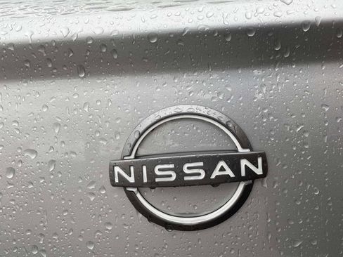 Used 2025 Nissan Versa S w/ Trunk Package image 8