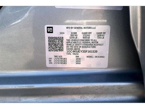 Used 2025 Chevrolet Silverado 3500 LTZ image 35