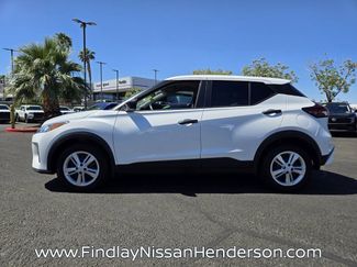 Used 2025 Nissan Kicks Play S FWD video 3