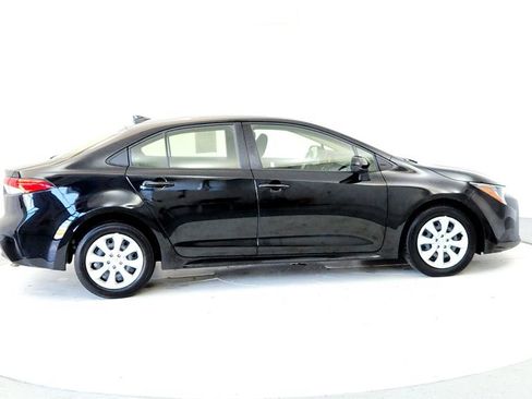 Certified 2023 Toyota Corolla LE w/ Carpet Mat Package (TMS) FWD image 6