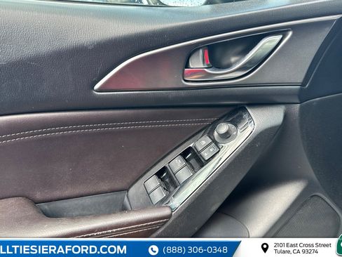 Used 2017 MAZDA MAZDA3 Grand Touring FWD image 13