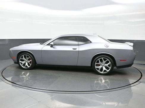 Used 2015 Dodge Challenger SXT Plus w/ Driver Convenience Group image 3