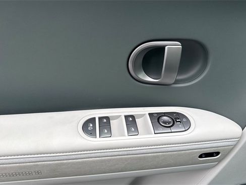 New 2026 Hyundai Ioniq 5 Limited image 11