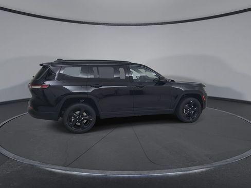 New 2026 Jeep Grand Cherokee L Limited w/ Limited Altitude Package AWD/4WD image 16