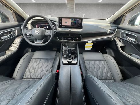 New 2026 Nissan Rogue Platinum image 20