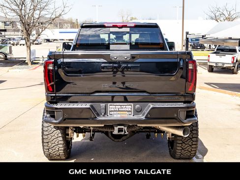 Used 2024 GMC Sierra 2500 Denali Ultimate w/ Max Trailering Package image 8