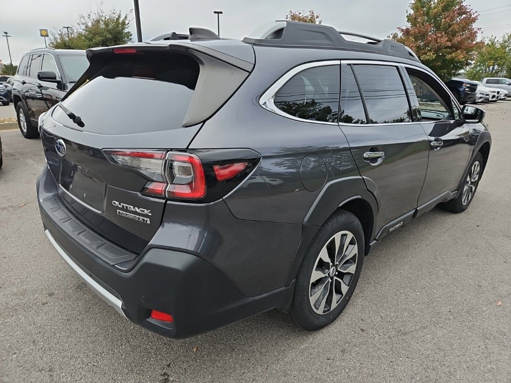 Used 2024 Subaru Outback Touring XT AWD/4WD image 3