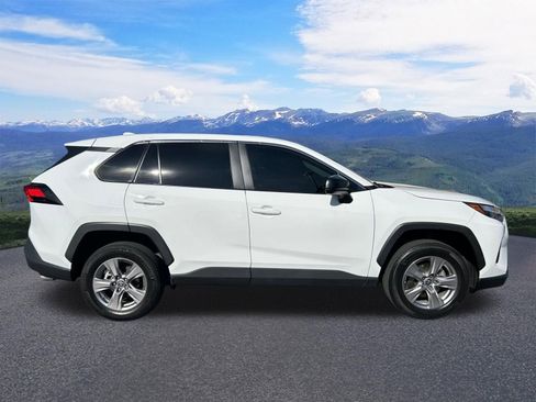 Used 2024 Toyota RAV4 LE image 6