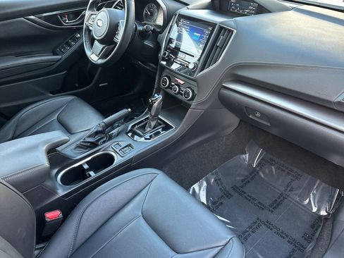 Used 2017 Subaru Impreza 2.0i Limited image 33