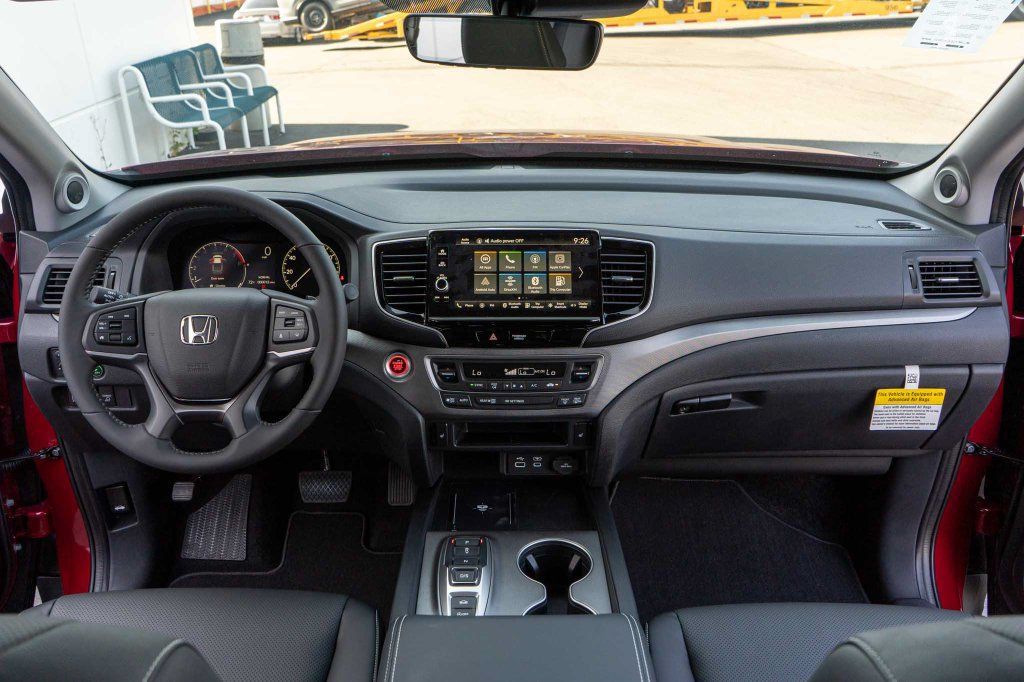 New 2026 Honda Ridgeline RTL image 18