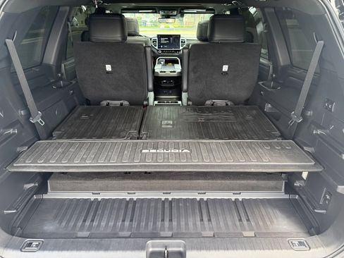 Certified 2024 Toyota Sequoia Platinum AWD/4WD image 28