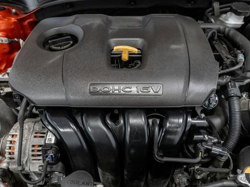 Used 2020 Kia Forte GT-Line w/ GT-Line Premium Package FWD image 4