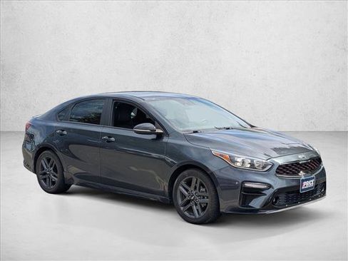Used 2020 Kia Forte GT-Line FWD image 3