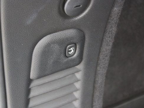 Used 2024 Dodge Durango R/T w/ Blacktop Package image 35