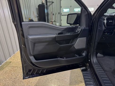 Used 2023 Ford F150 XLT AWD/4WD image 10