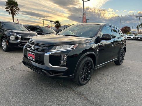 New 2025 Mitsubishi Outlander Sport LE image 5