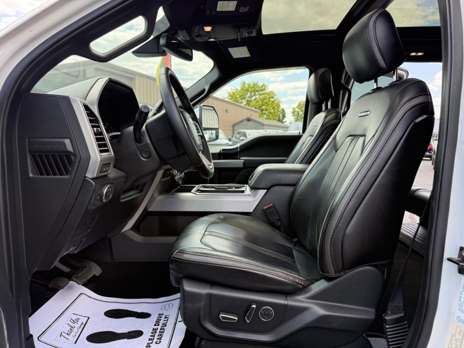 Used 2019 Ford F350 Platinum w/ Platinum Ultimate Package AWD/4WD image 30