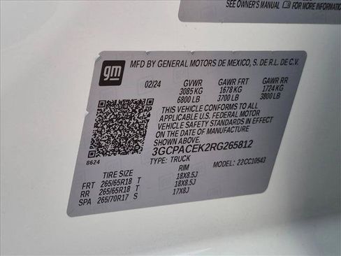 Used 2024 Chevrolet Silverado 1500 LT RWD image 25