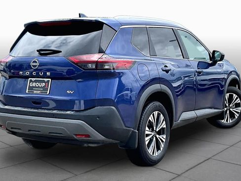 Used 2023 Nissan Rogue SV w/ SV Premium B Package FWD image 12
