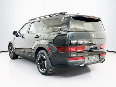 Used 2025 Hyundai Santa Fe SEL image 5