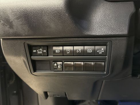 Used 2024 Toyota Tundra SR5 w/ SR5 Convenience Package image 8