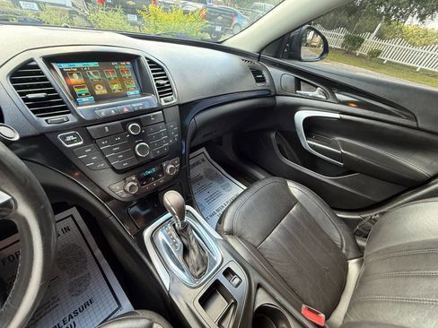 Used 2012 Buick Regal Premium image 20