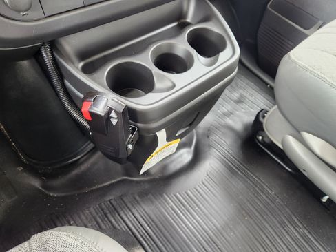 New 2025 Chevrolet Express 3500 w/ Power Convenience Package image 20