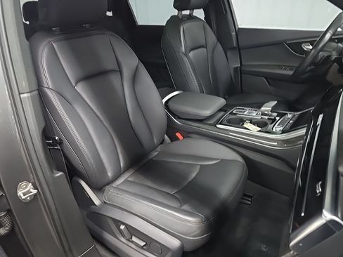 Used 2021 Audi Q7 2.0T Premium Plus AWD/4WD image 17