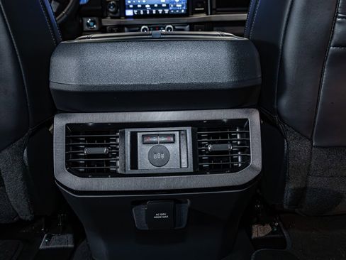 Used 2026 Ford F250 Platinum image 25