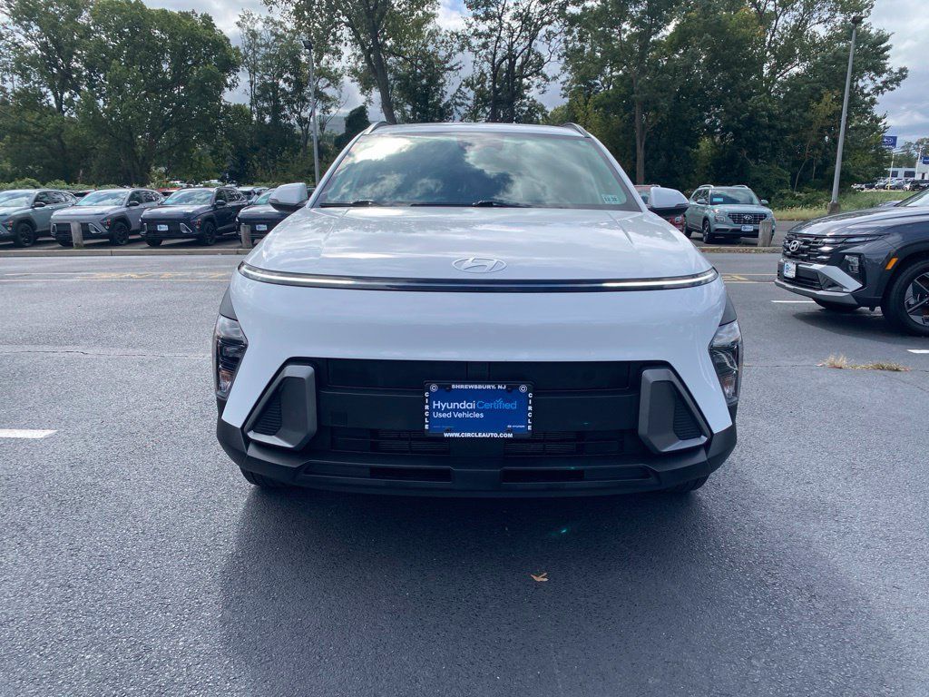 Certified 2024 Hyundai Kona SEL AWD/4WD image 2